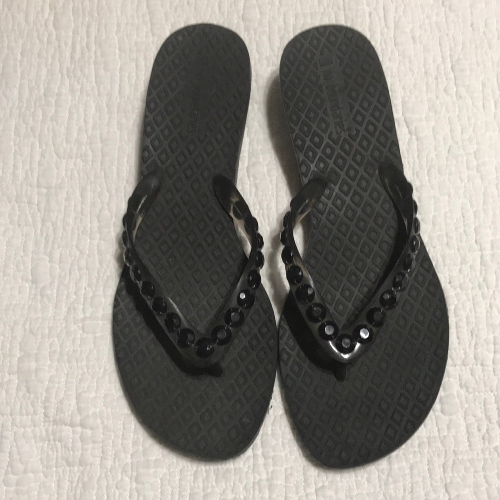 No boundaries sandal with heel